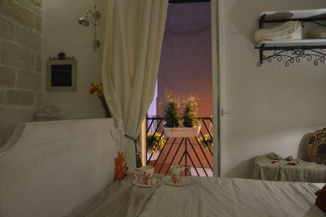 Mare Rooms Bari Old Town Center Exterior photo